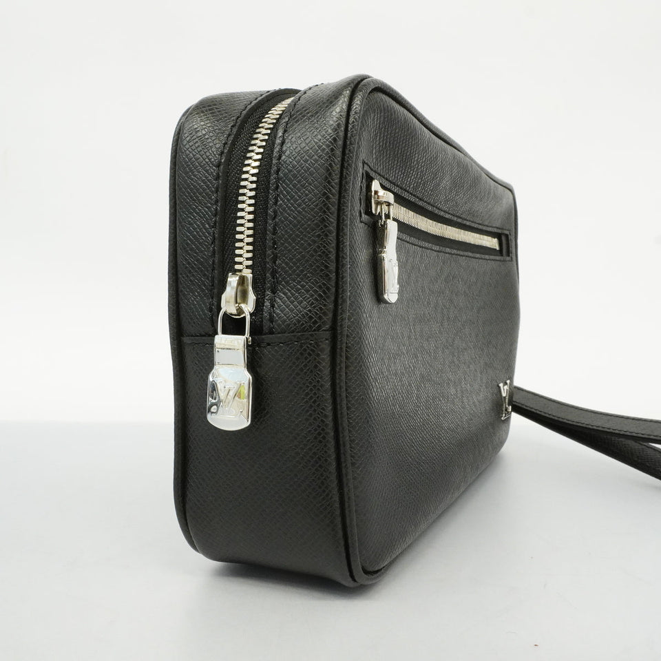Louis Vuitton Clutch Bag Taiga Pochette Kasai