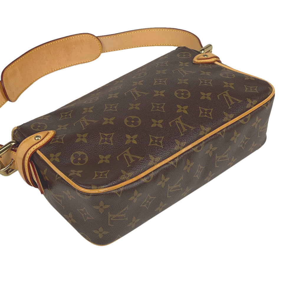 Louis Vuitton Hudson PM Shoulder Bag Monogram Brown