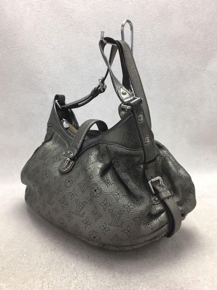 Louis Vuitton Leather Handbag