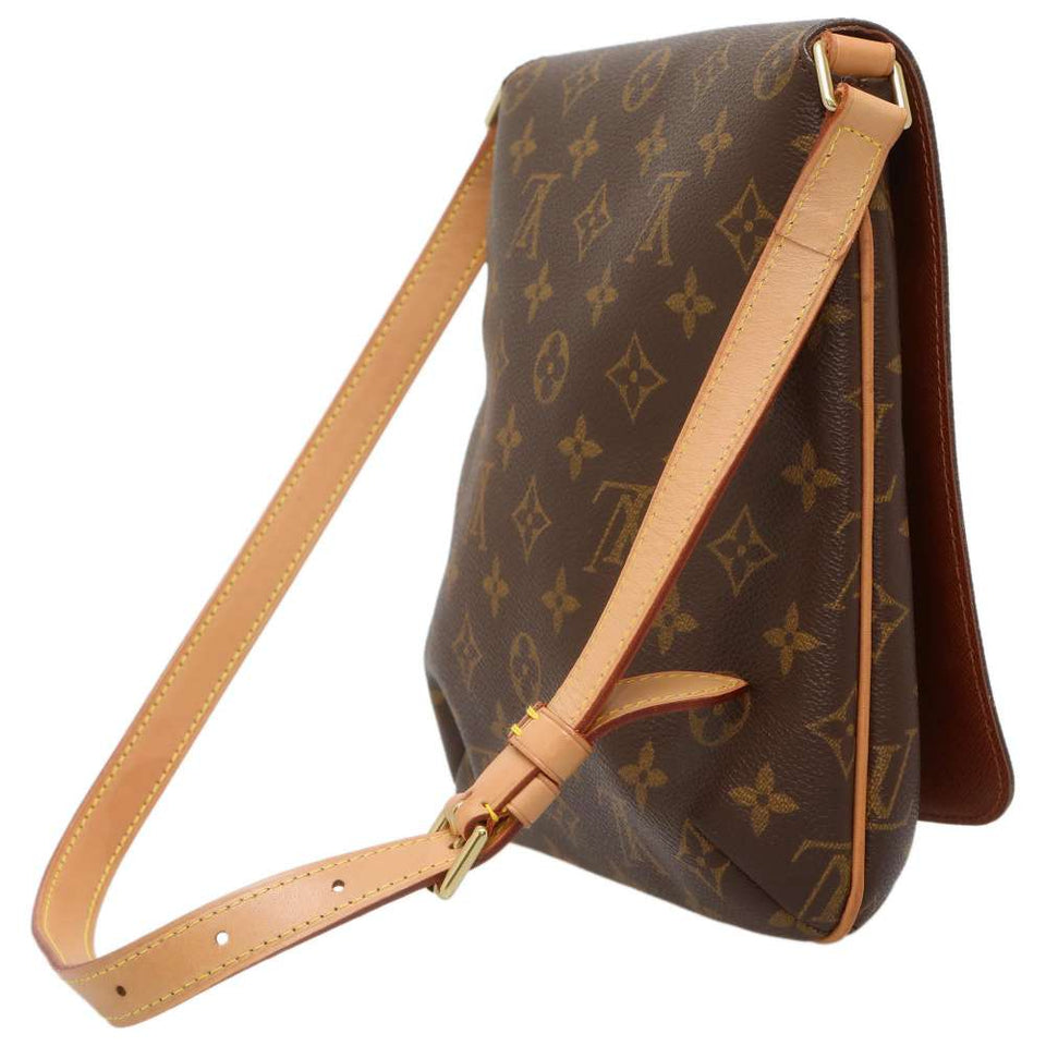 Louis Vuitton Shoulder Bag Monogram Musette Salsa Short