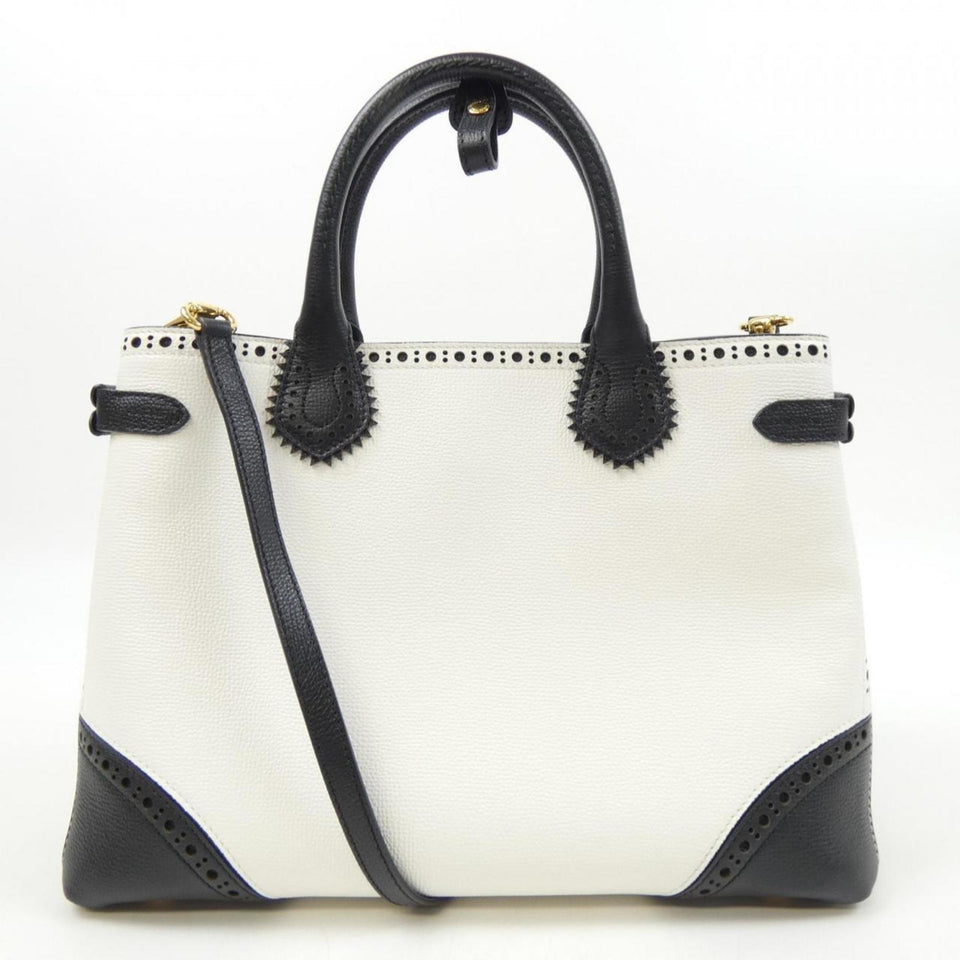 Burberry White Handbag ( )
