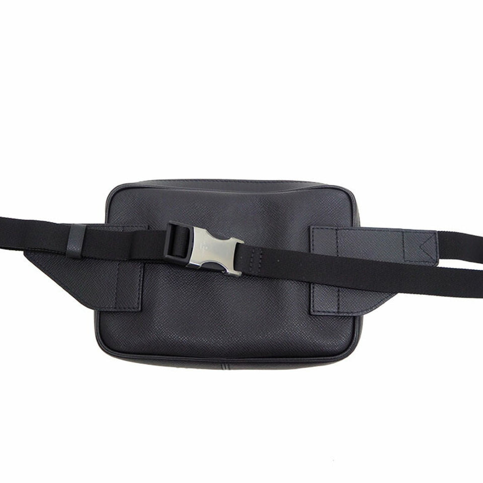 Louis Vuitton Bumback Outdoor Body Bag Taiga Black Waist Pouch Men's