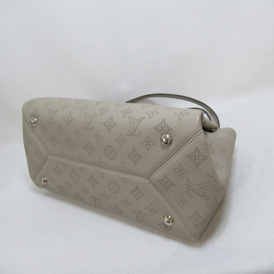 Louis Vuitton Setovurt tote bag Gray Galet Mahina leather