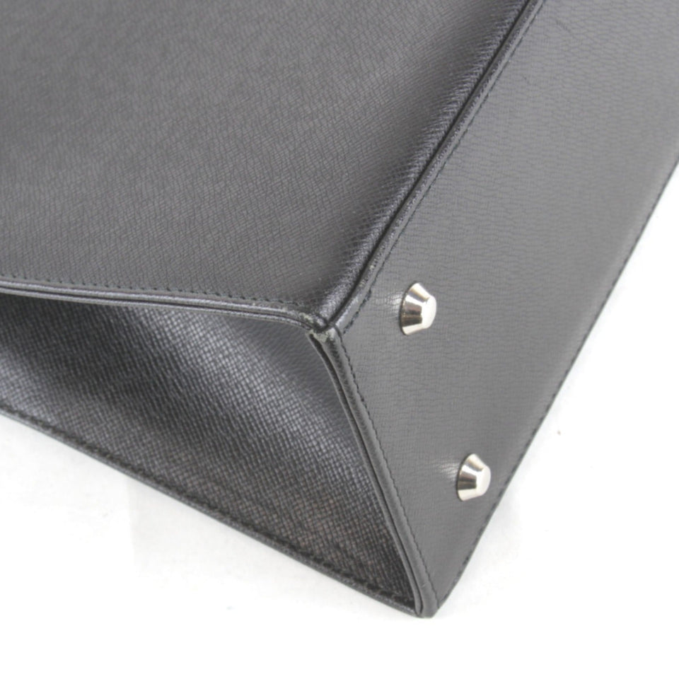 Burberry Black Leather Tote Bag ( )