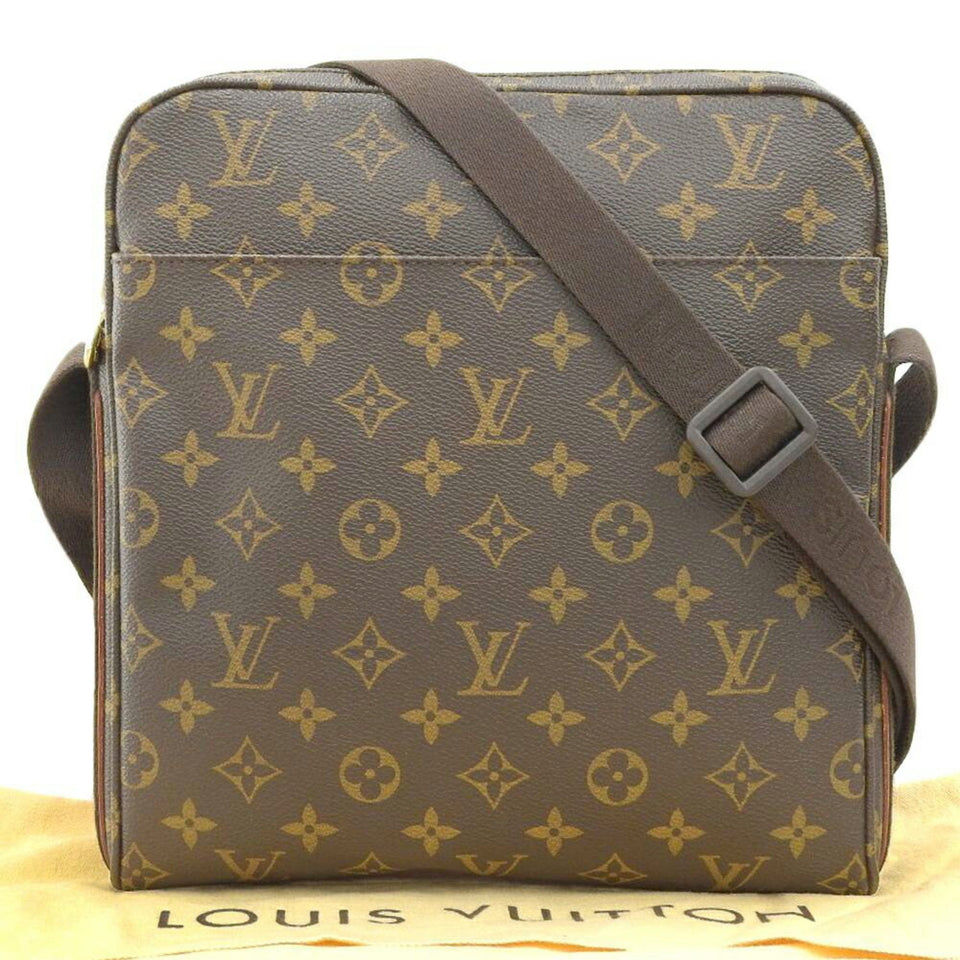Louis Vuitton Monogram Trotabourg Shoulder Bag