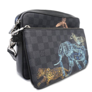Louis VuittonAuth Damier Graphite Trio Messenger Men's Shoulder Bag