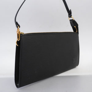 Louis VuittonAuth Epi Pochette Accessoir Women's Pouch Noir Clutch
