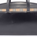 Burberry Black Leather Handbag ( )