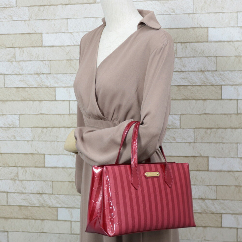 Louis Vuitton Handbag Monogram Verni Wilshire PM Rayur Pomme d'Amour Ladies