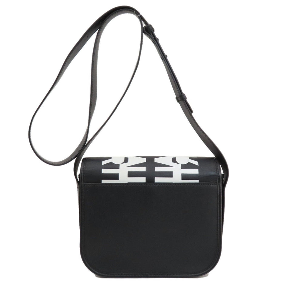 Burberry Black Leather Shoulder Bag ( )