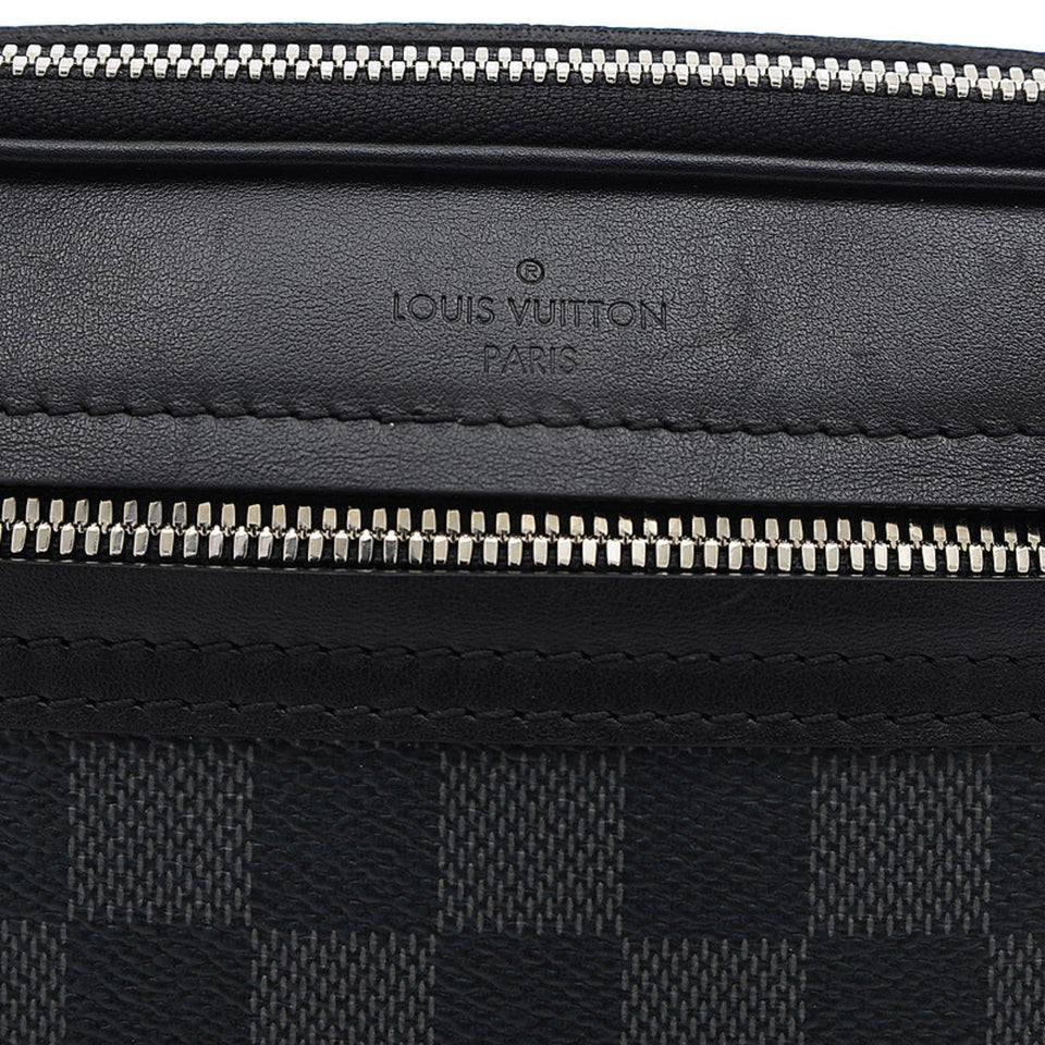 Louis Vuitton Damier Graphite Scott Messenger Shoulder Bag Men's