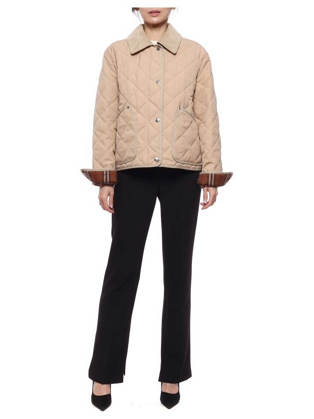 Luxury Burberry Corduroy Collar Diamond Quilted Jacket Soft Fawn