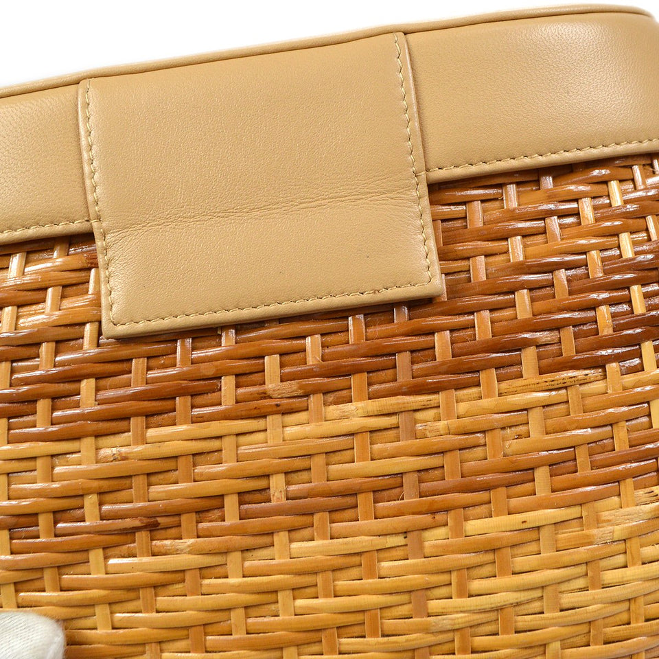 Chanel 1997-1999 Basket Chain Shoulder Bag Beige Rattan - Bags Junction