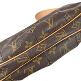 Louis Vuitton Croissant MM Handbag Monogram