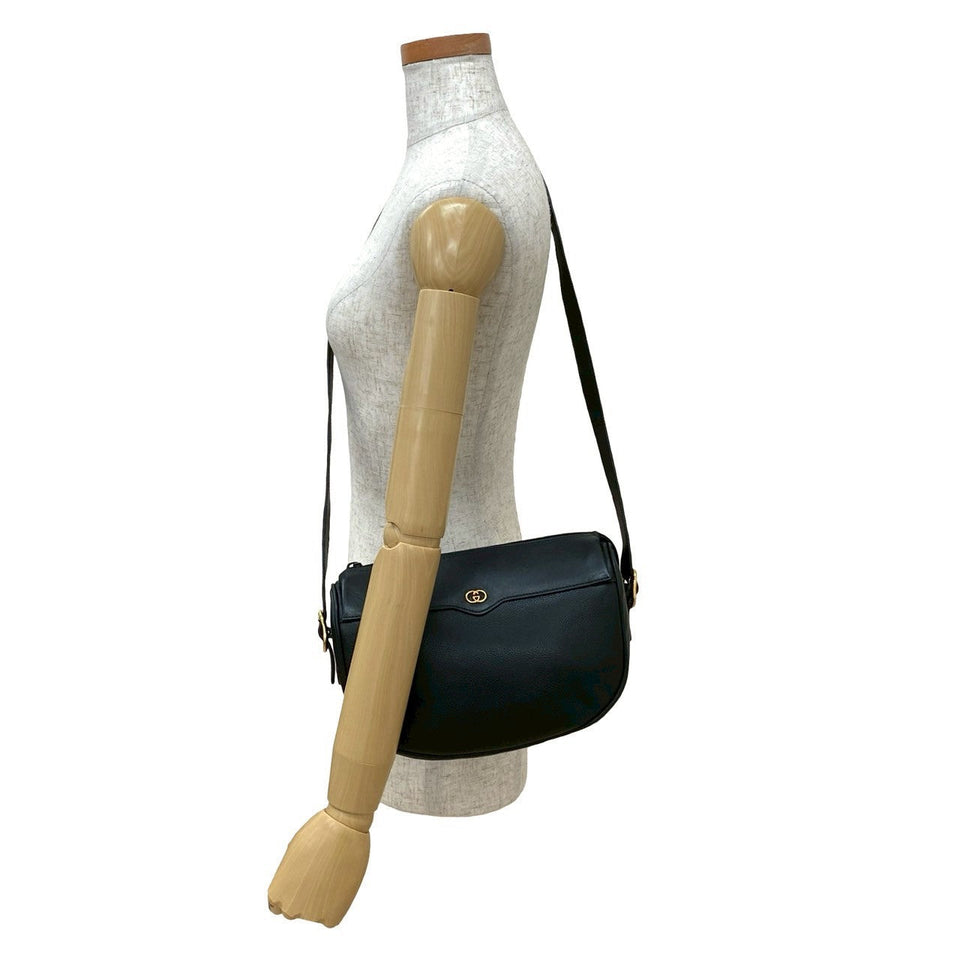 Gucci Shoulder Bag leather black