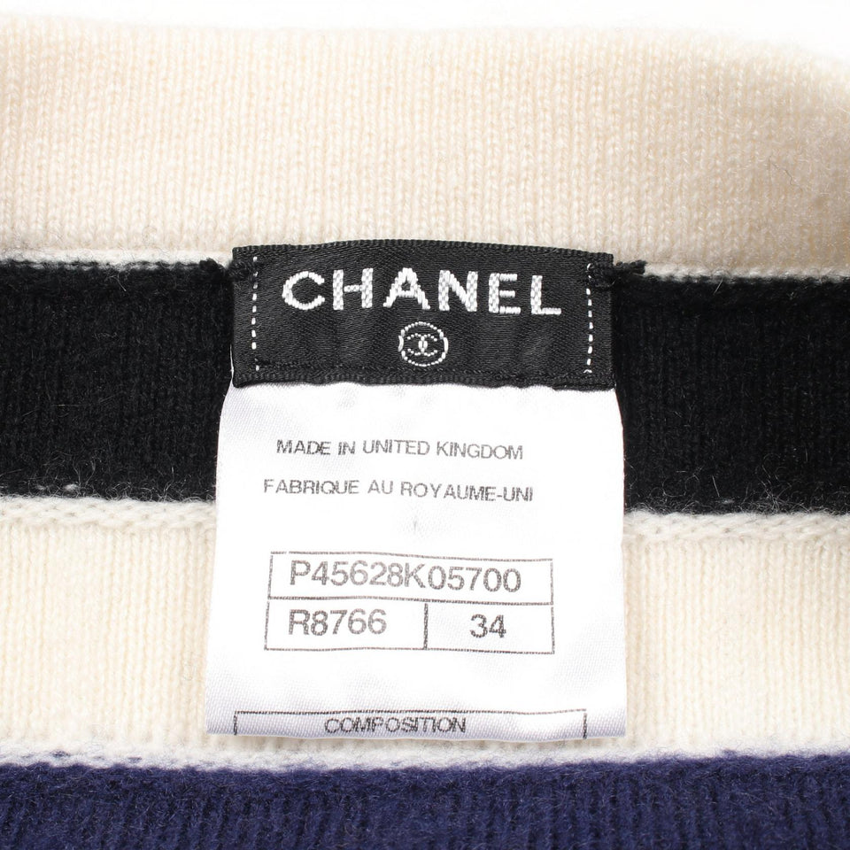 Chanel Coco Mark Button Cashmere Knitwear