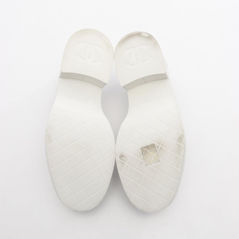 Chanel Coco Mark Leather Loafers