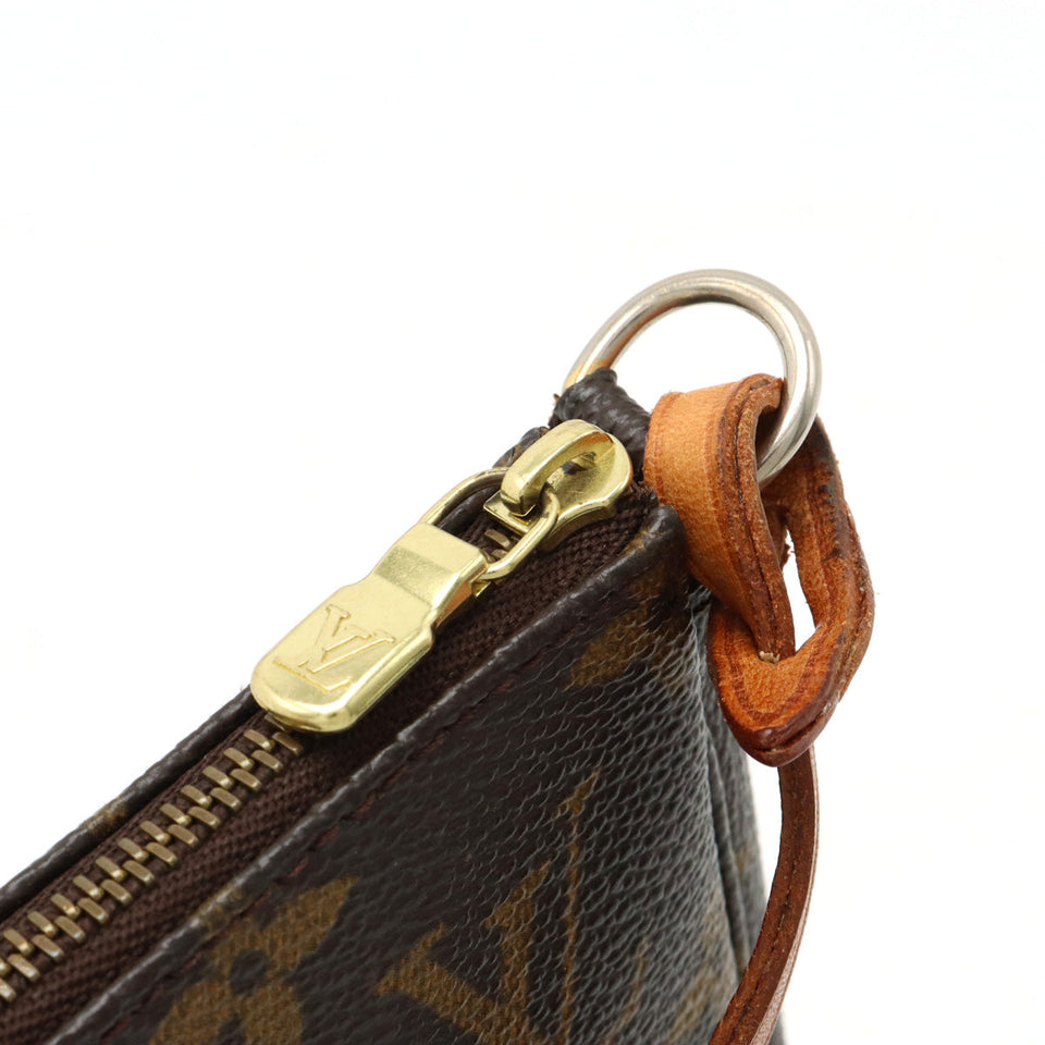 Louis Vuitton Monogram Pochette Accessory Clutch