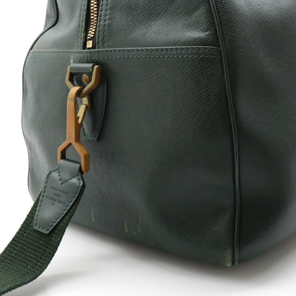 Louis Vuitton Taiga Kendall GM Travel Bag Epicea