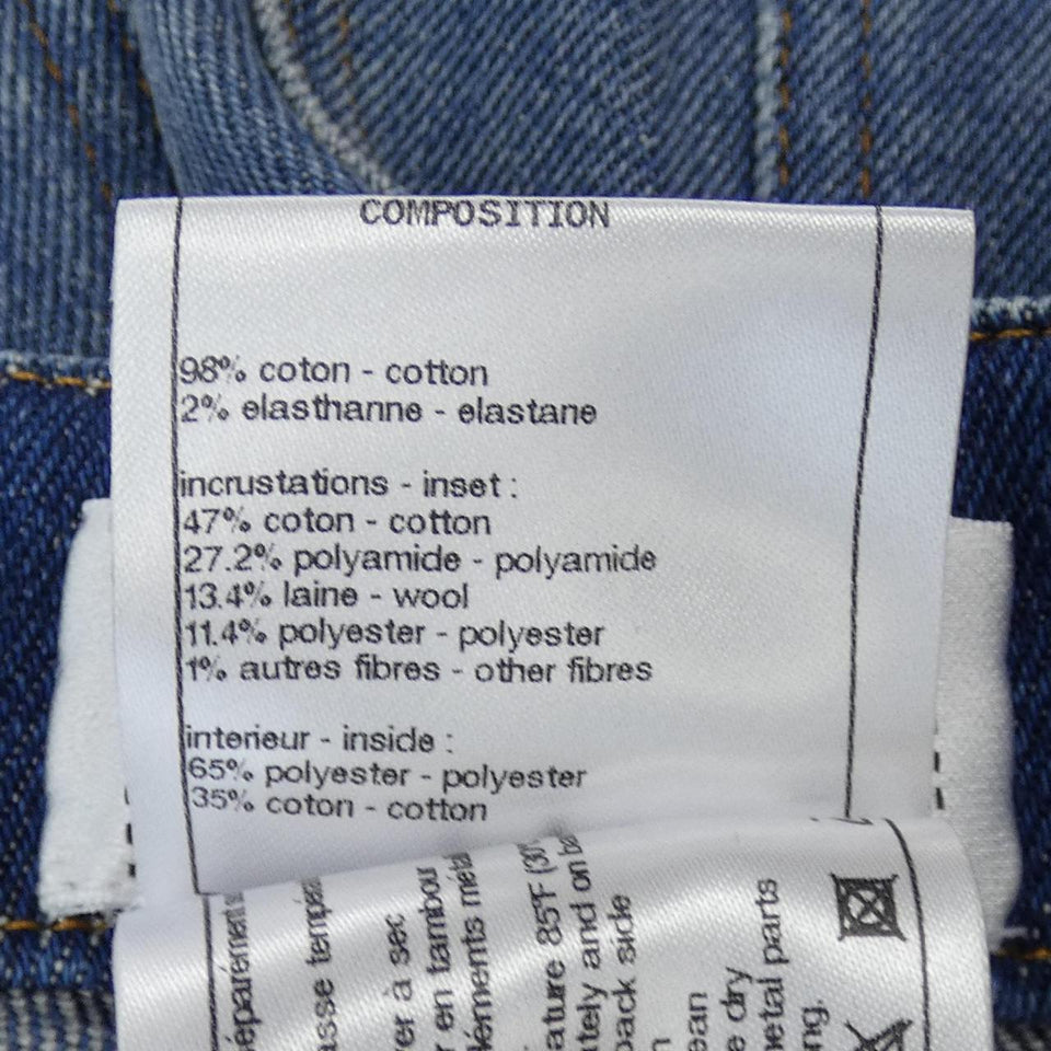 Chanel P59530V45240 18B Jeans