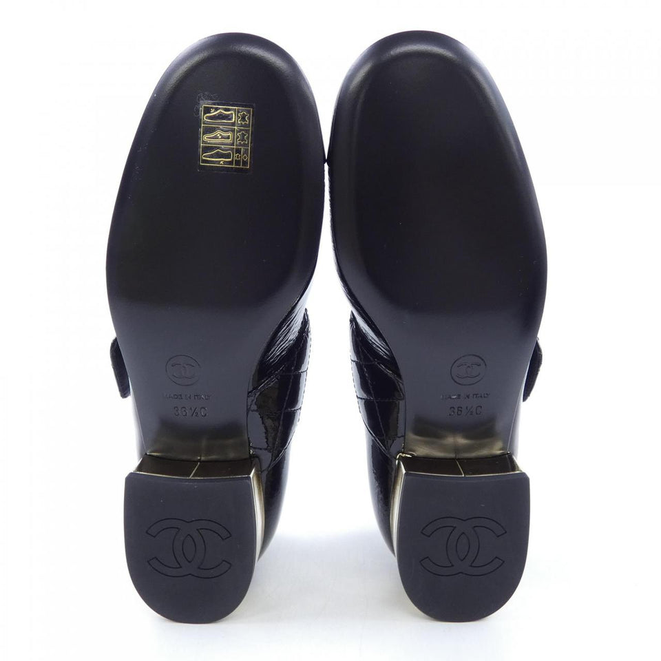 Chanel G39732X56929 Patent Goatskin Shoes