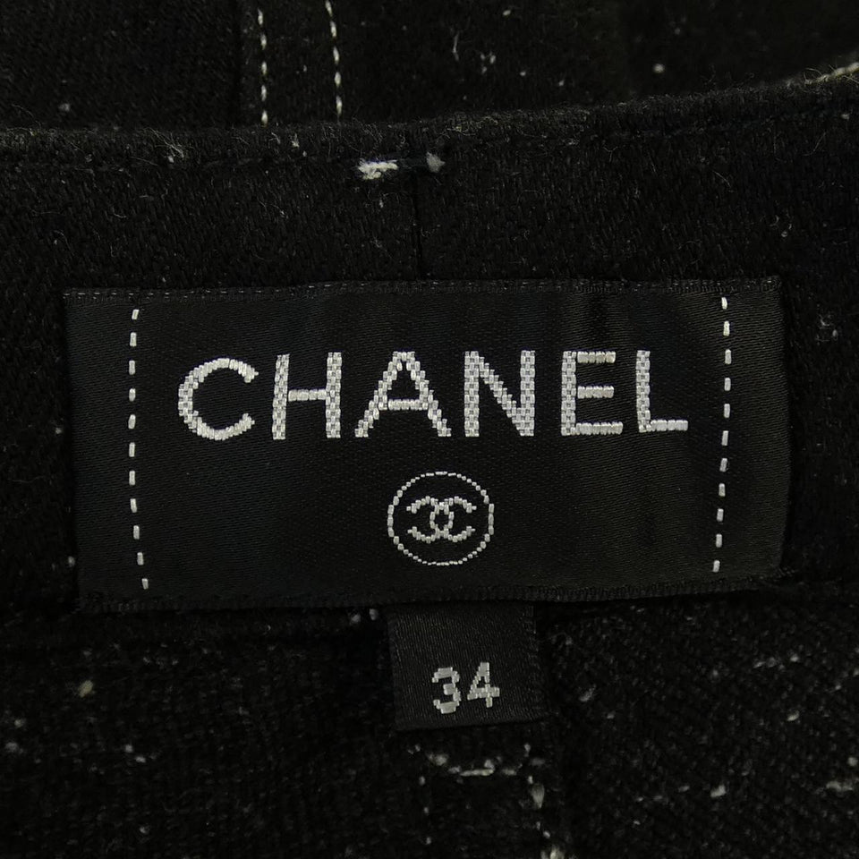 Chanel Jeans
