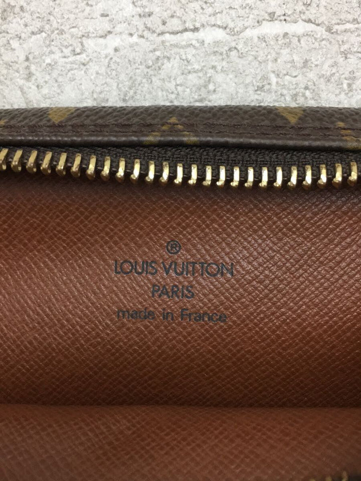 Louis Vuitton Shoulder Bag Leather Brown Overall Pattern