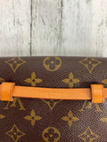 Handbag Luxury Designer By Louis Vuitton Size: Small
