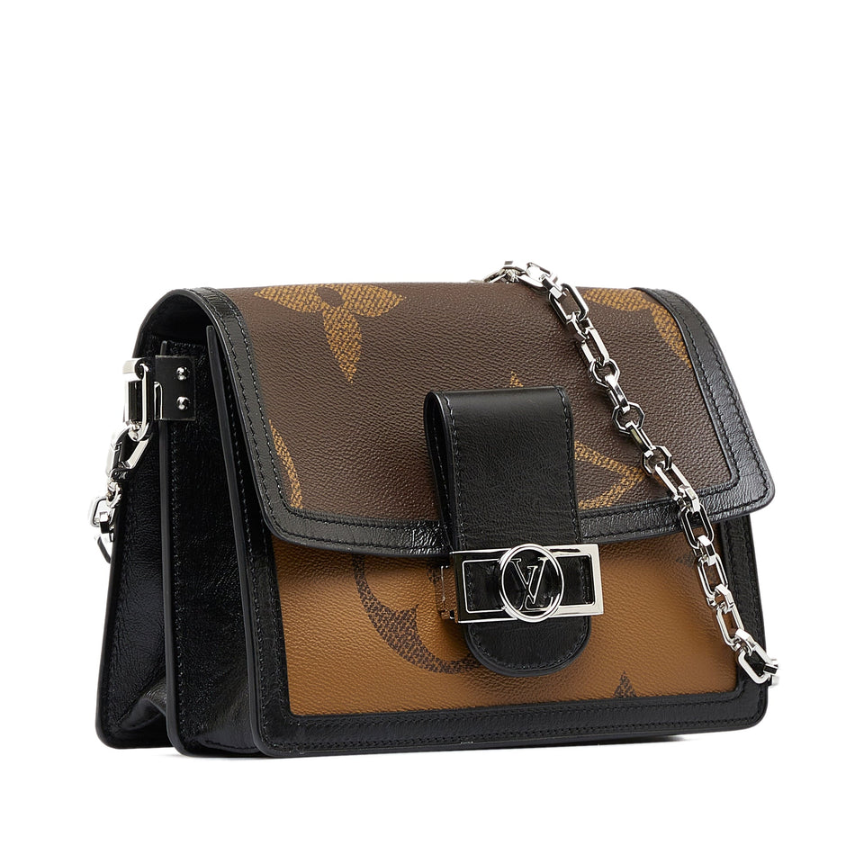 Louis Vuitton Dauphine MM Giant Monogram Canvas Handbag