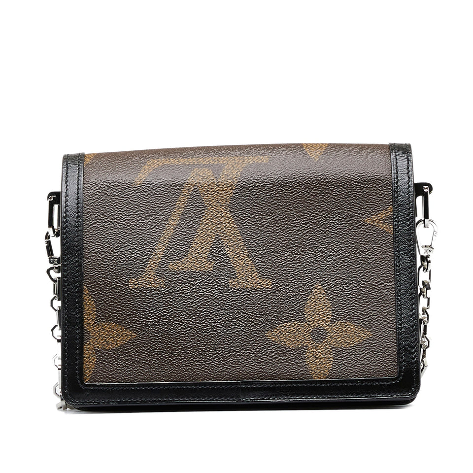 Louis Vuitton Dauphine MM Giant Monogram Canvas Handbag