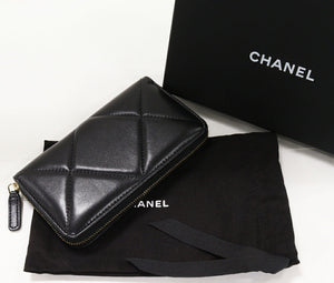 Chanel Lambskin Chanel 19 Zip Long Wallet AP0948
