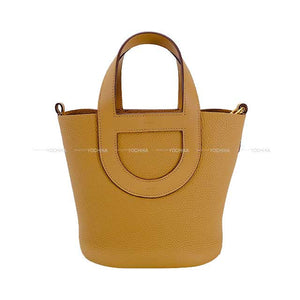Hermes Handbag In the Loop 18 Biscuit Taurillon Clemence/Veau Swift Gold HW Stamp