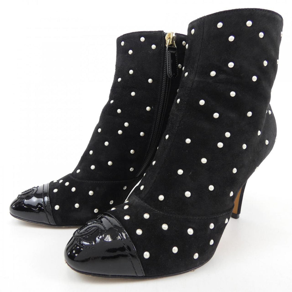Chanel G33426Y51470 Suede Calfskin Pearl Boots