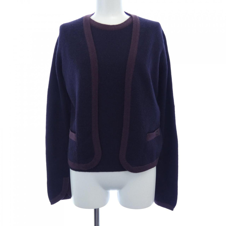 Chanel P20298V01207 Cashmere Ensemble