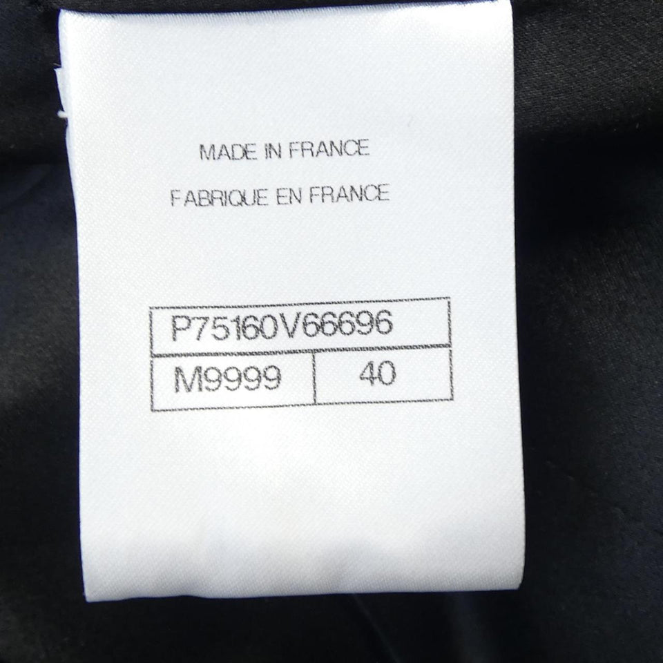 Chanel P75160V66696 23A Coat