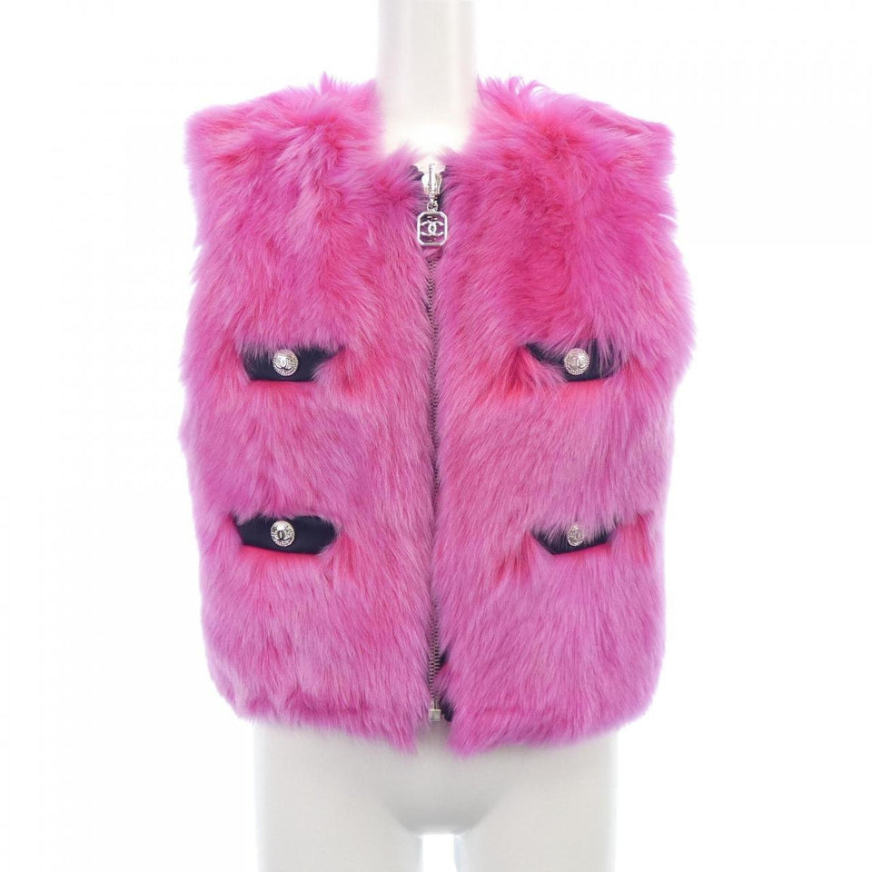 Chanel P74333C67158 Lambskin Vest
