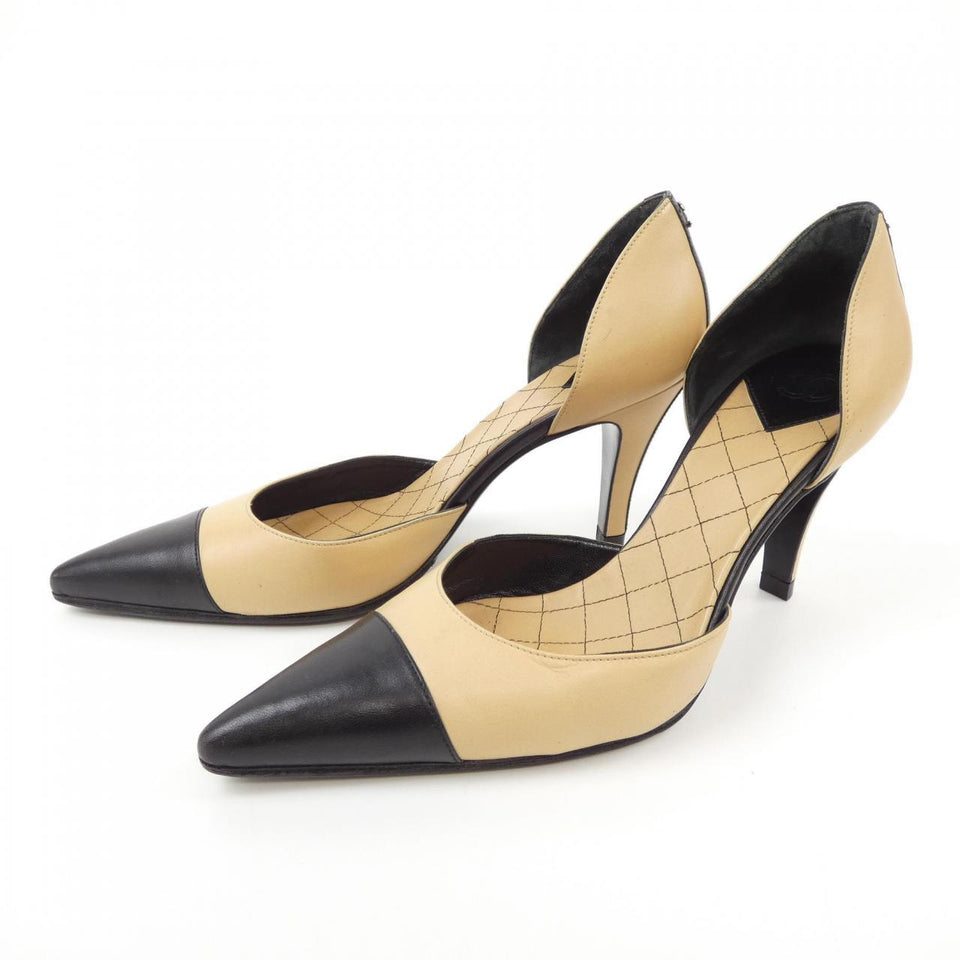 Chanel Pumps