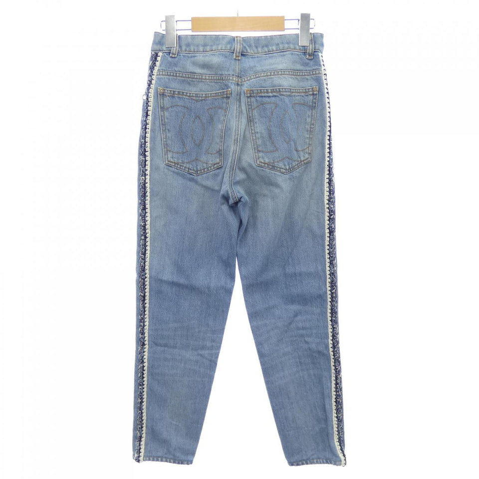 Chanel P59532V45242 Jeans