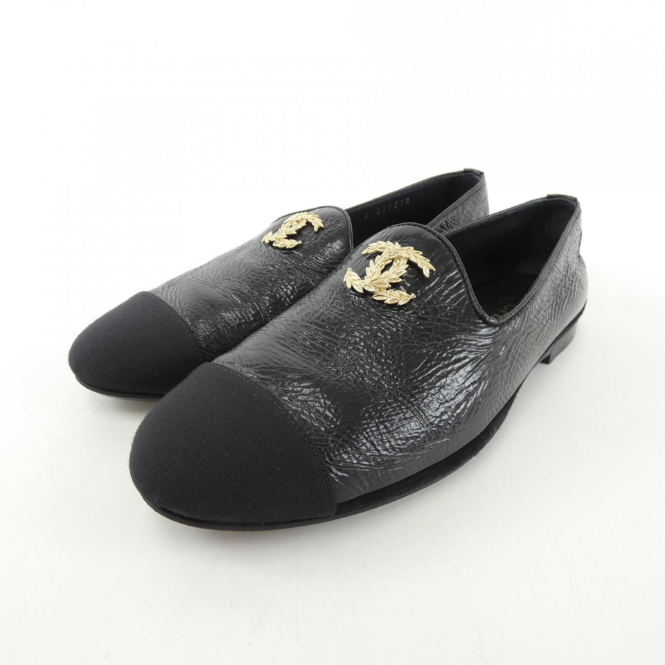 Chanel G39318Y56059 Shiny Goatskin Shoes