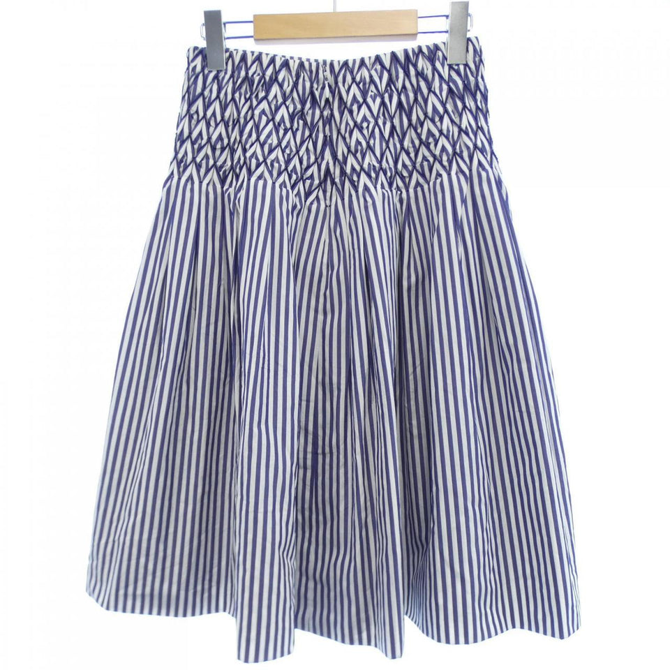 Chanel P60279V45710 Skirt