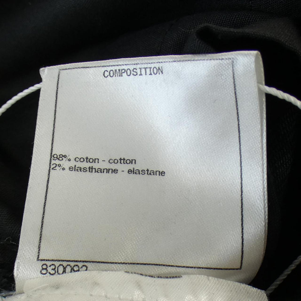 Chanel P58418V44384 Jeans