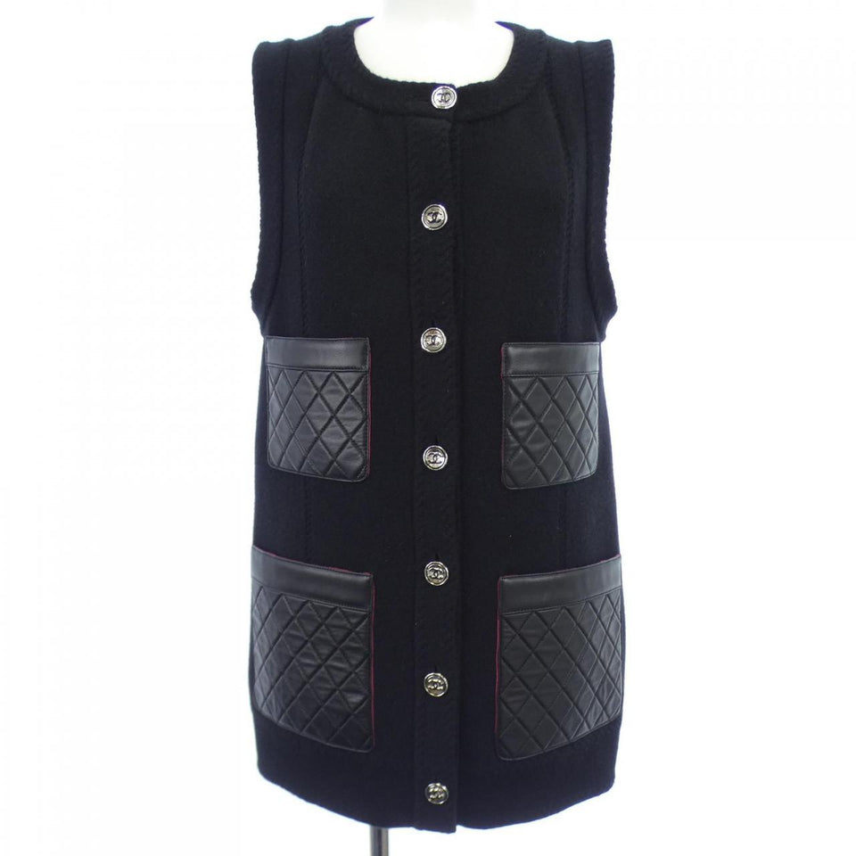 Chanel P77855K11239 Cashmere Vest