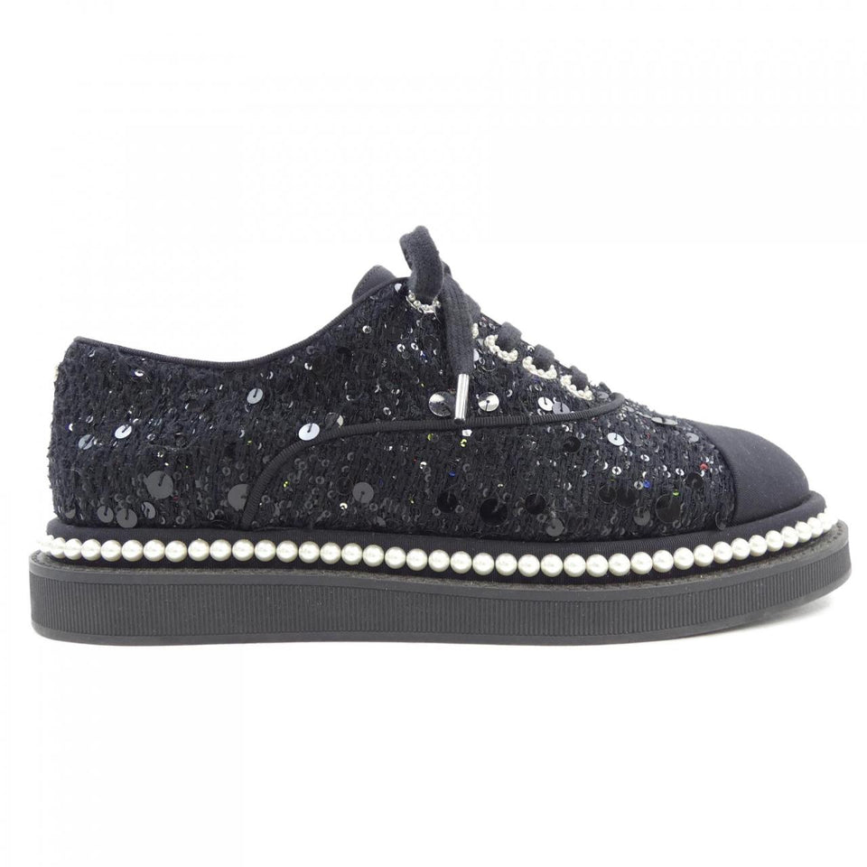 Chanel G32357Y51652 Sneakers
