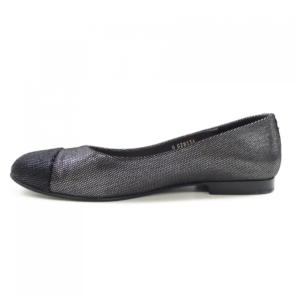 Chanel G28536X05895 Flat Shoes