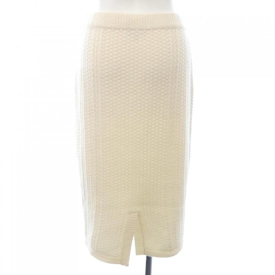 Chanel P57346K07533 Cashmere Skirt