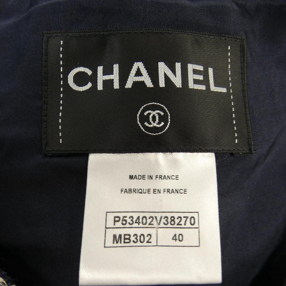 Chanel P53402V38270 Collarless Jacket