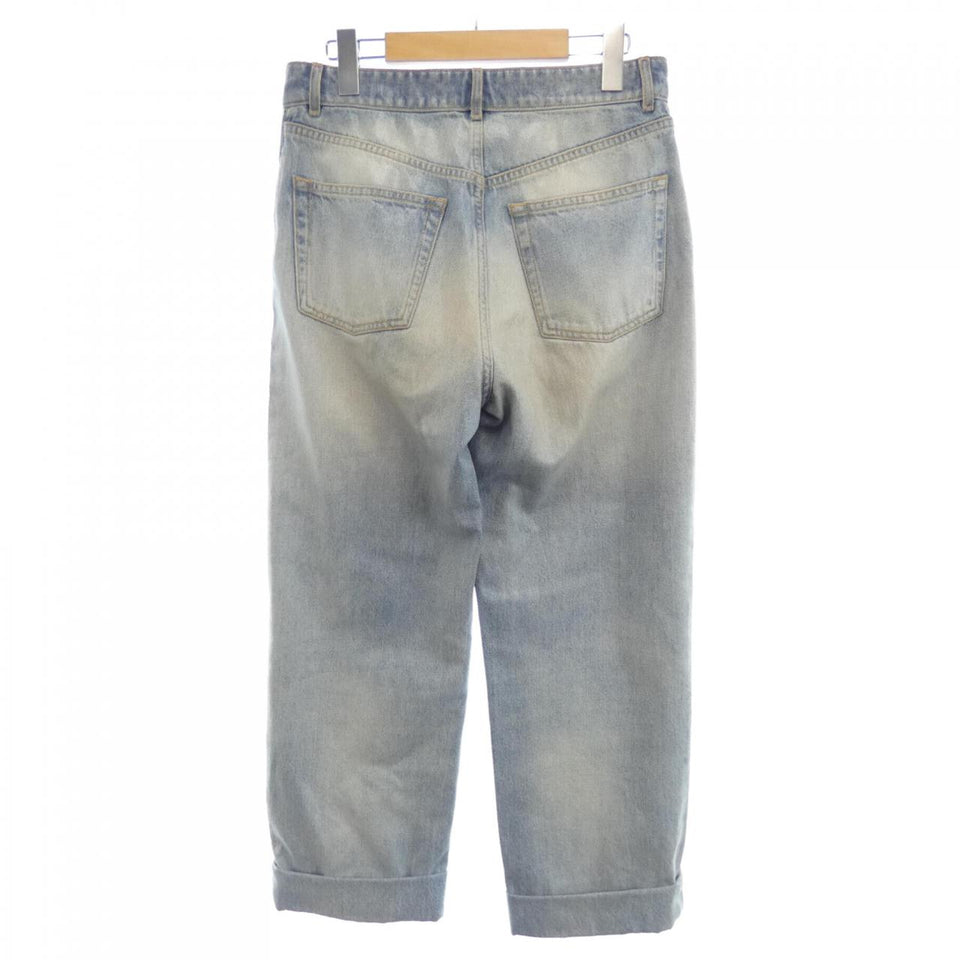 Chanel P78309V70488 Jeans