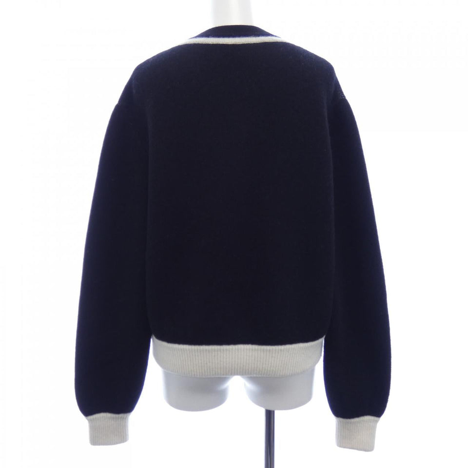 Chanel P71365K10274 Cashmere igan