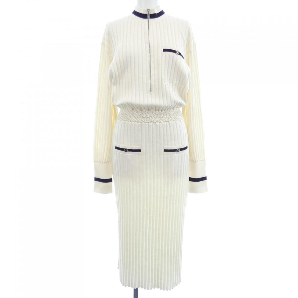 Chanel P76885K11091 Dress