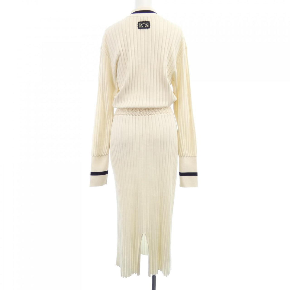 Chanel P76885K11091 Dress